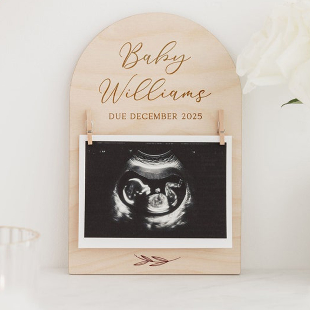 Kişiselleştirilmiş Gebelik Duy - Engraved Wood Frame incelemesi ve fiyatı
